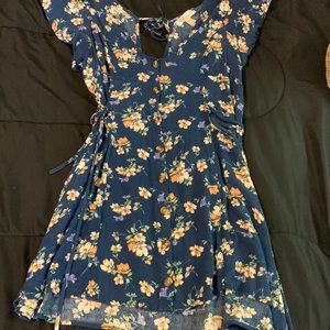 Dress, medium (fits like small)